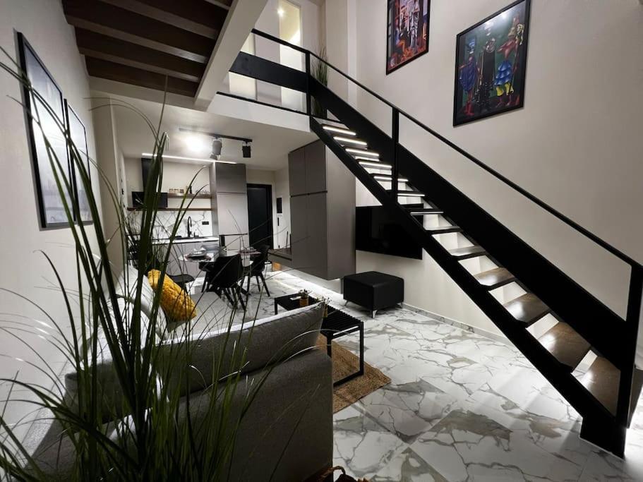 Soho Loft Apartment Alexandroupoli Bagian luar foto