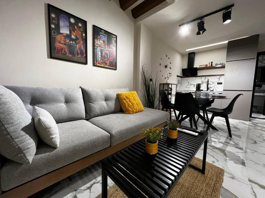 Soho Loft Apartment Alexandroupoli Bagian luar foto