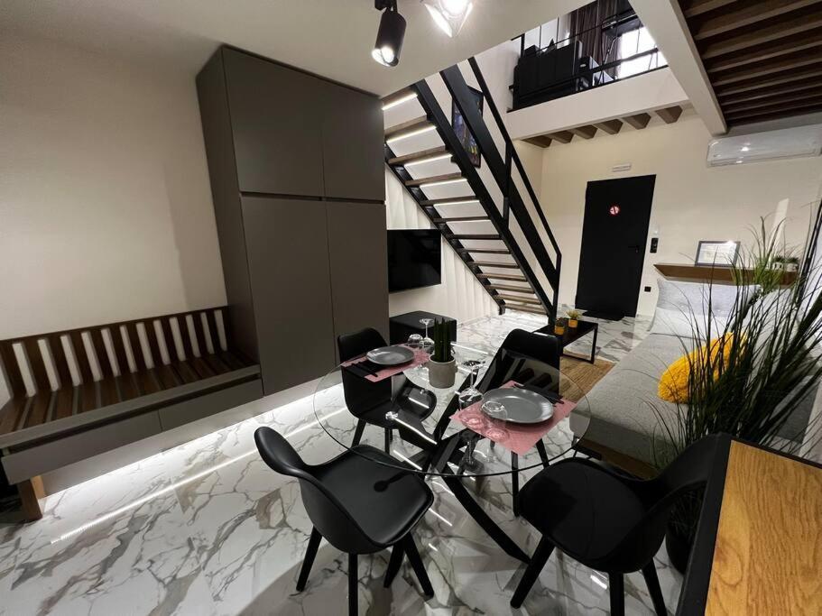 Soho Loft Apartment Alexandroupoli Bagian luar foto