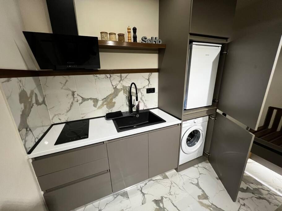 Soho Loft Apartment Alexandroupoli Bagian luar foto