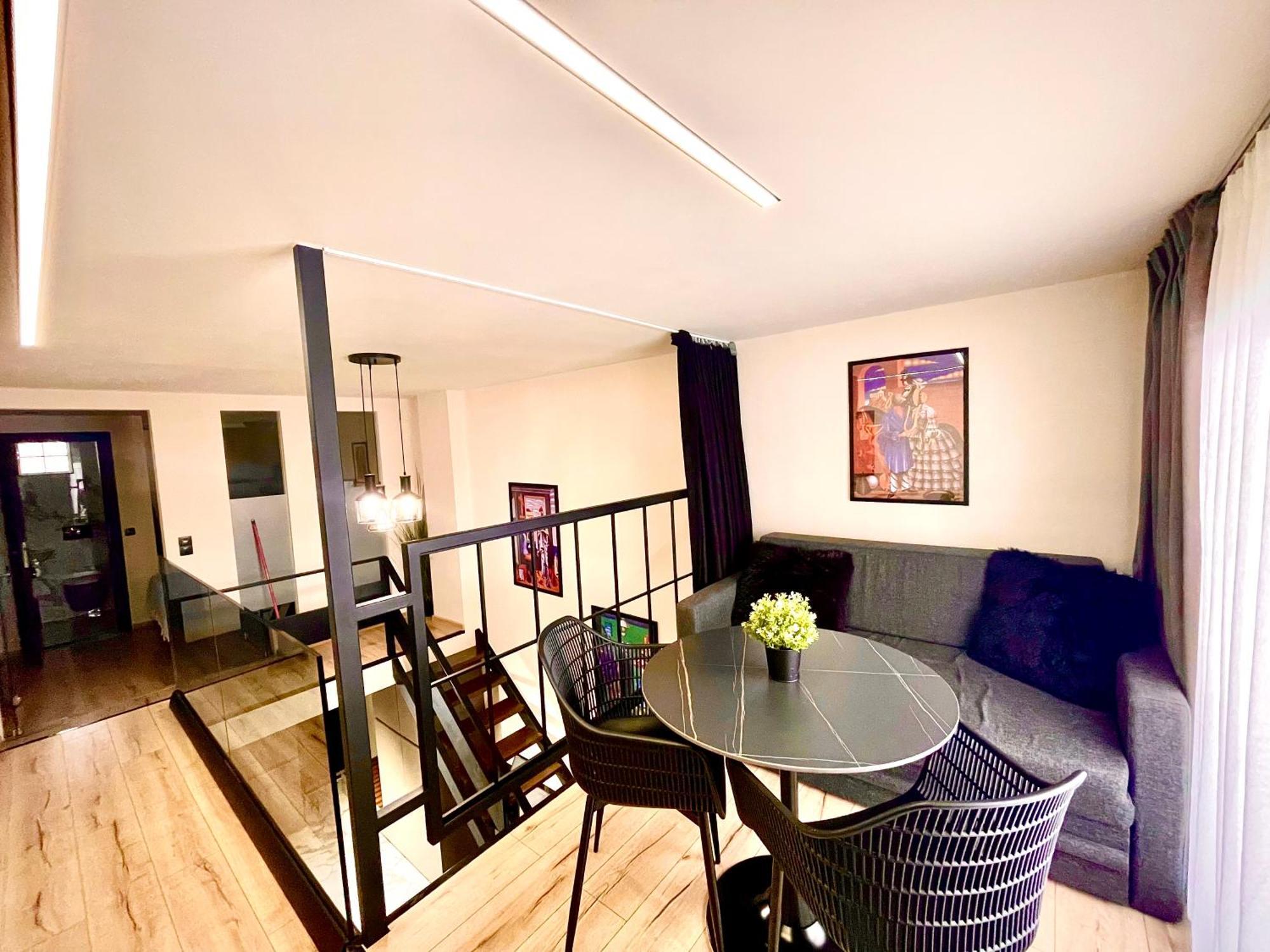 Soho Loft Apartment Alexandroupoli Bagian luar foto